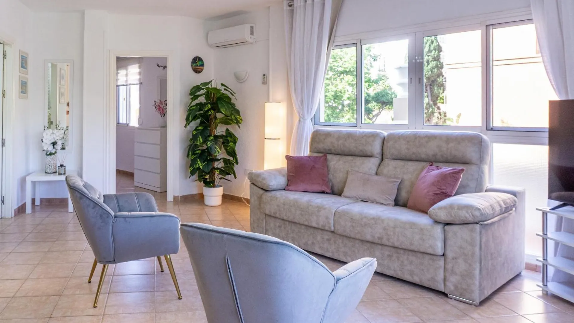 Casacuba Lejlighed Benalmádena 0*,  Spanien