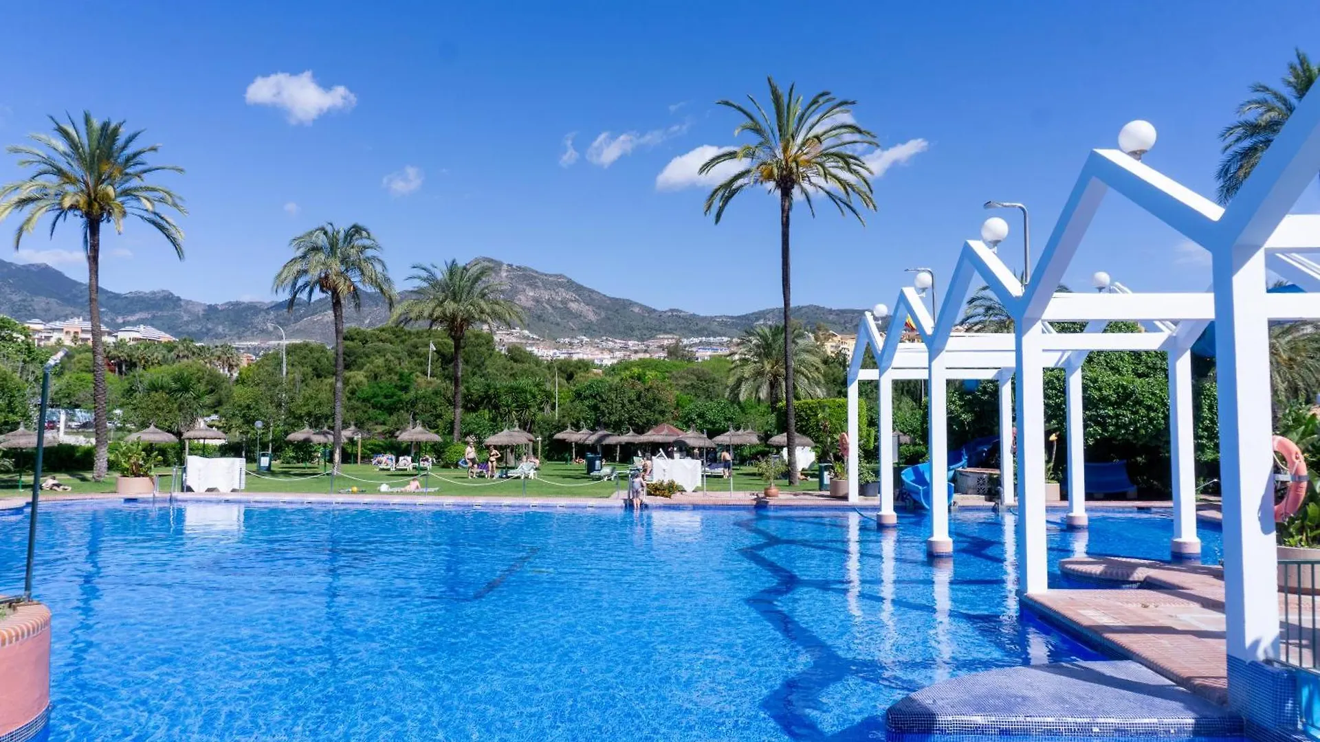 Casacuba Lejlighed Benalmádena
